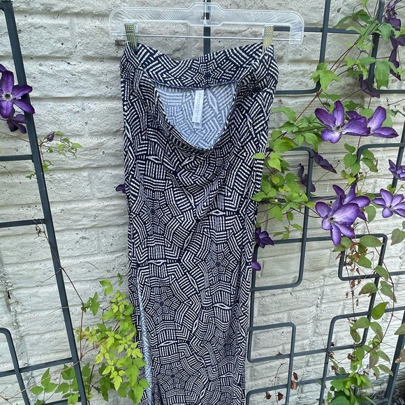 Cool Maxi Skirt w/ Side Slits - Picture 7 of 10